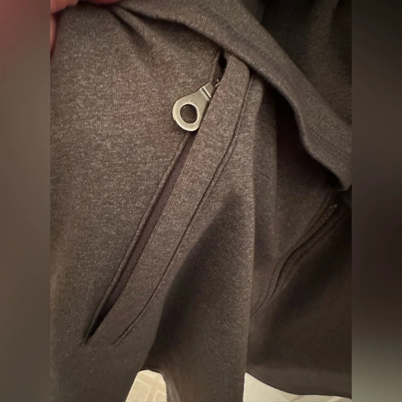 ATHLETA Retro Renew SMALL Gray Flirty Jacket With Tiered Ruffle Layers Twirly - Picture 4 of 11